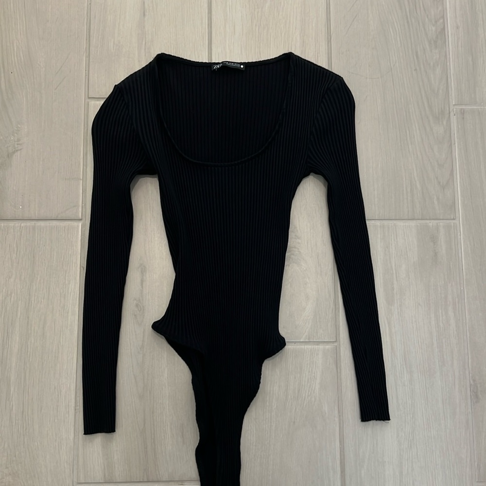 Zara ribbed bodysuit